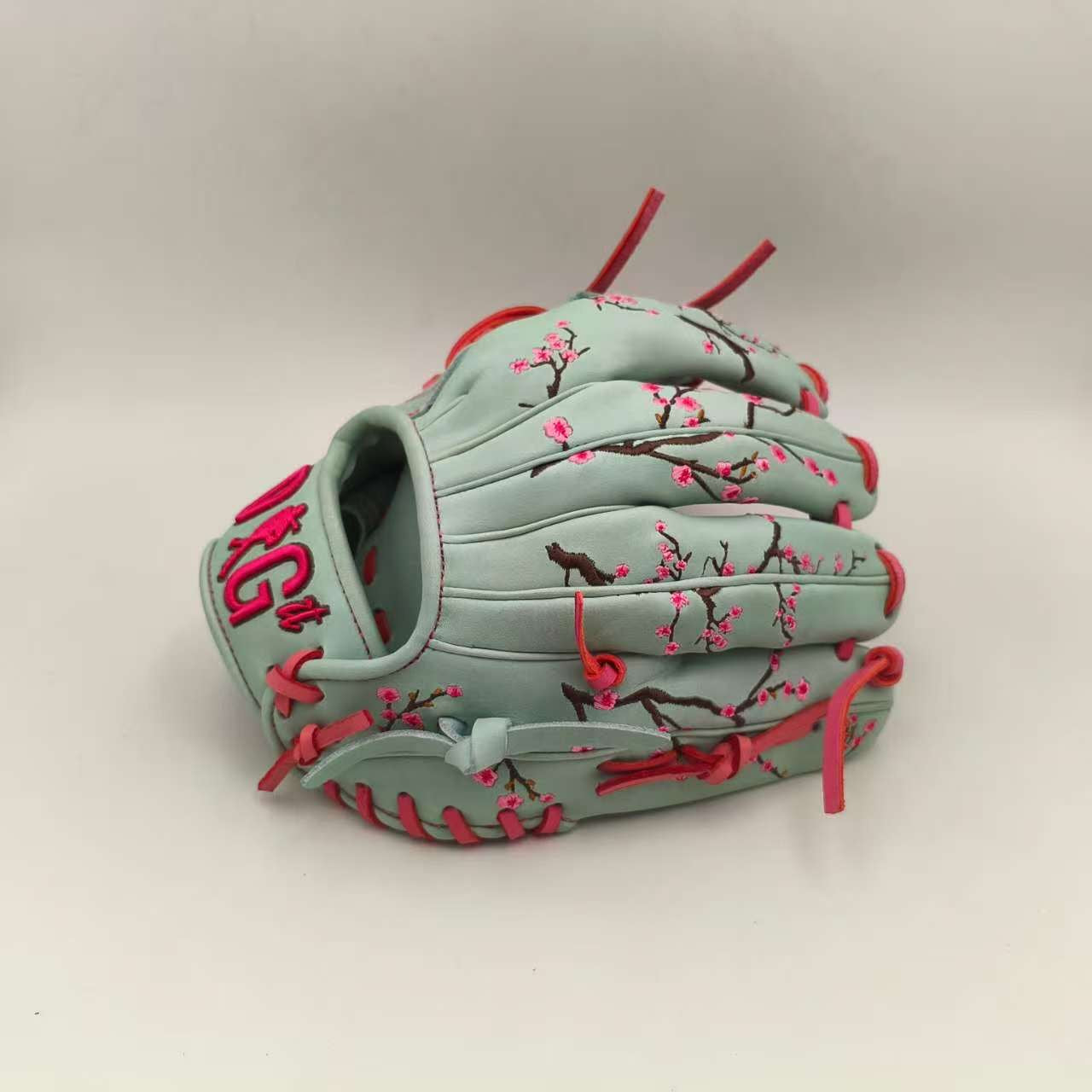 Surfing Lanes “Cherry Blossom” Glove (LHT)